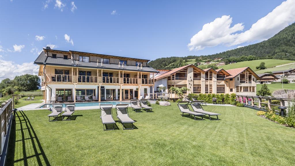 Aparthotel Sonus Alpis - Adults Only Castelrotto Exterior foto